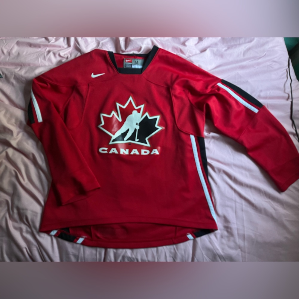 IIHF Canada Hockey Jersey Size M HEATED RIVALRY